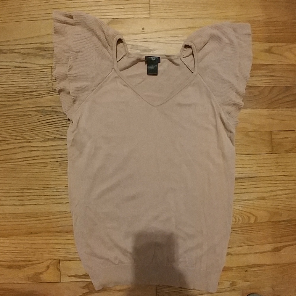 Ann Taylor short sleeve sweater